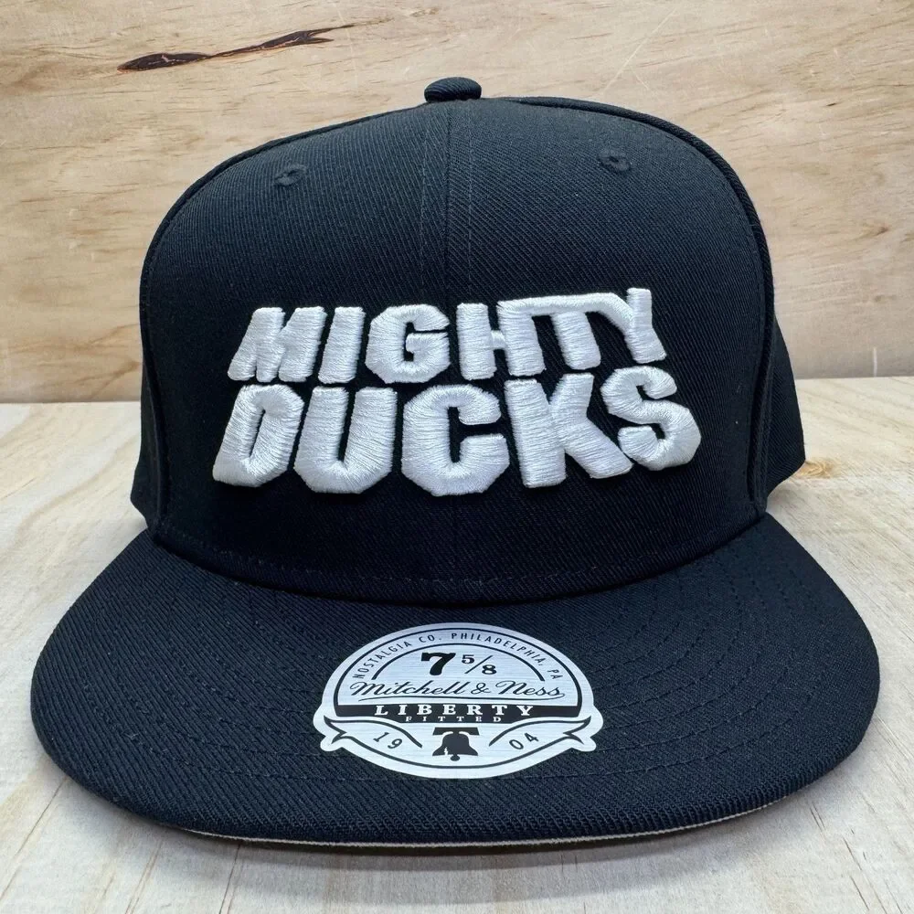 NEW Anaheim Ducks Mitchell & Ness Liberty Fitted Cap Hat Black White Sz 7 5/8
